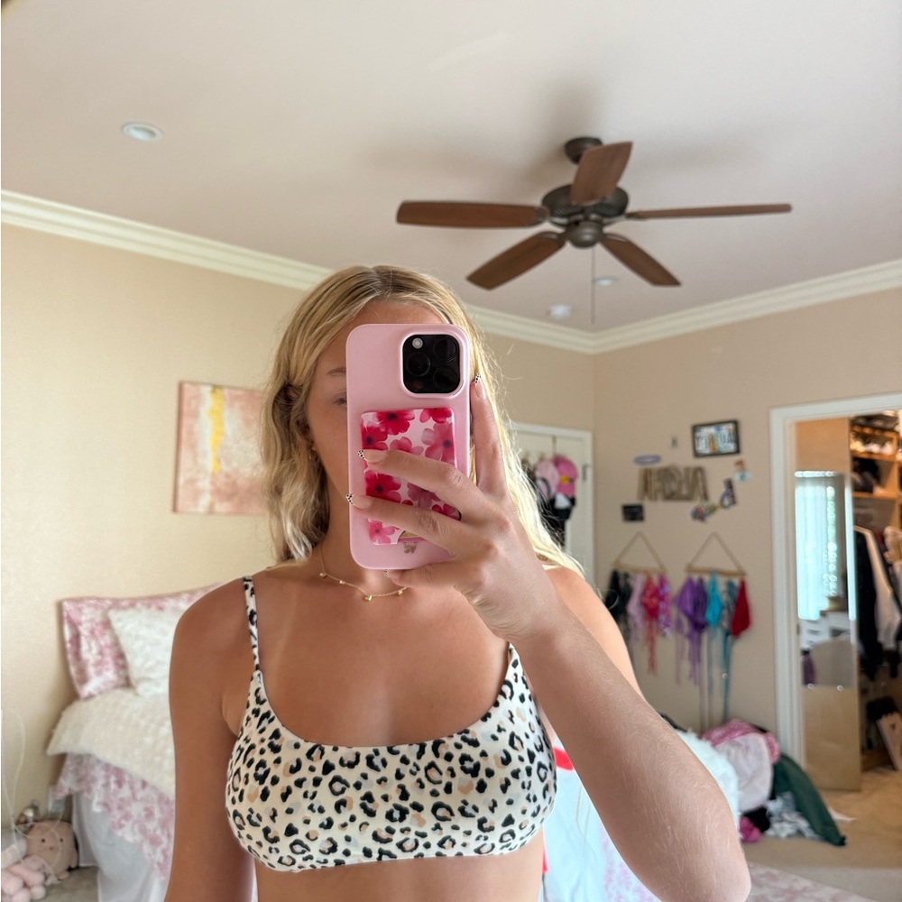 O'Neill Women's Leopard Print Bikini Top
